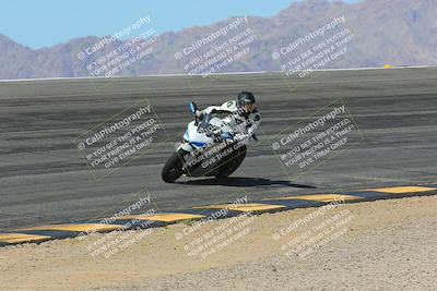 media/Mar-24-2025-Moto Forza (Mon) [[57ce5c5cff]]/3-Beginner Group/Session 2 Bowl/